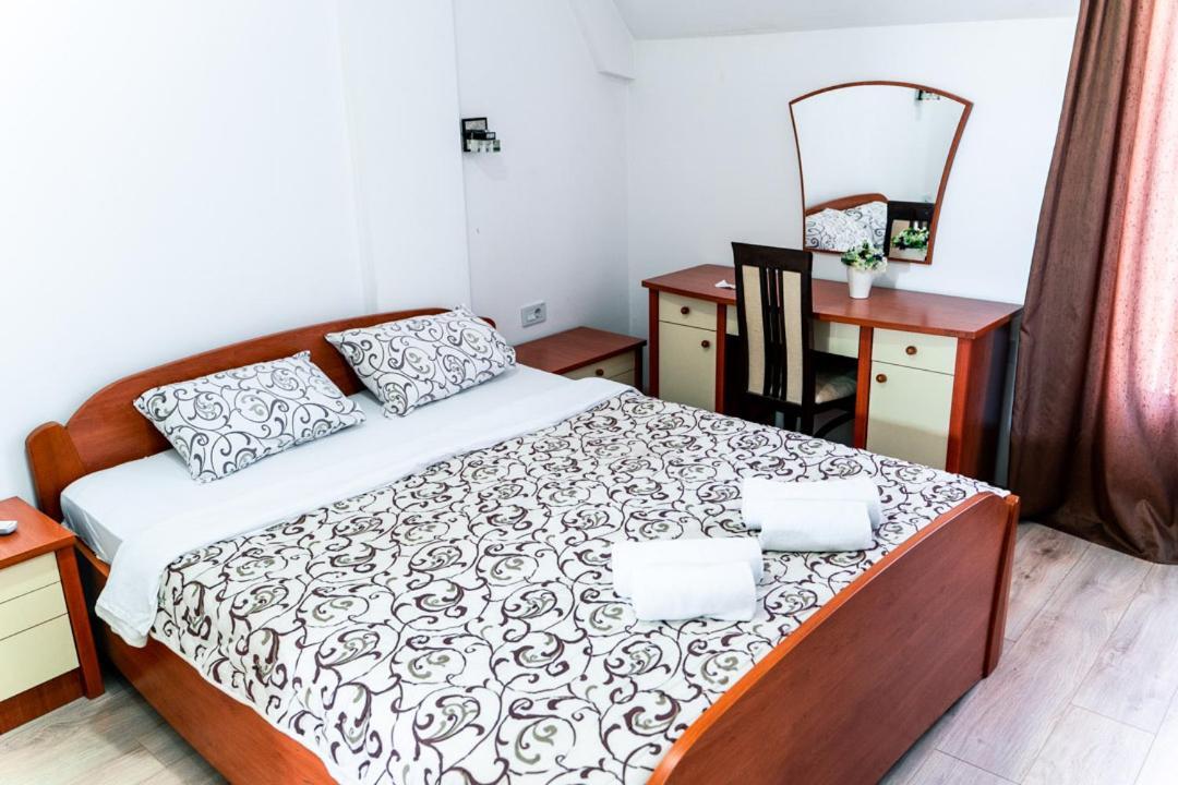 Hotel Zeleni Vir Ni Kültér fotó