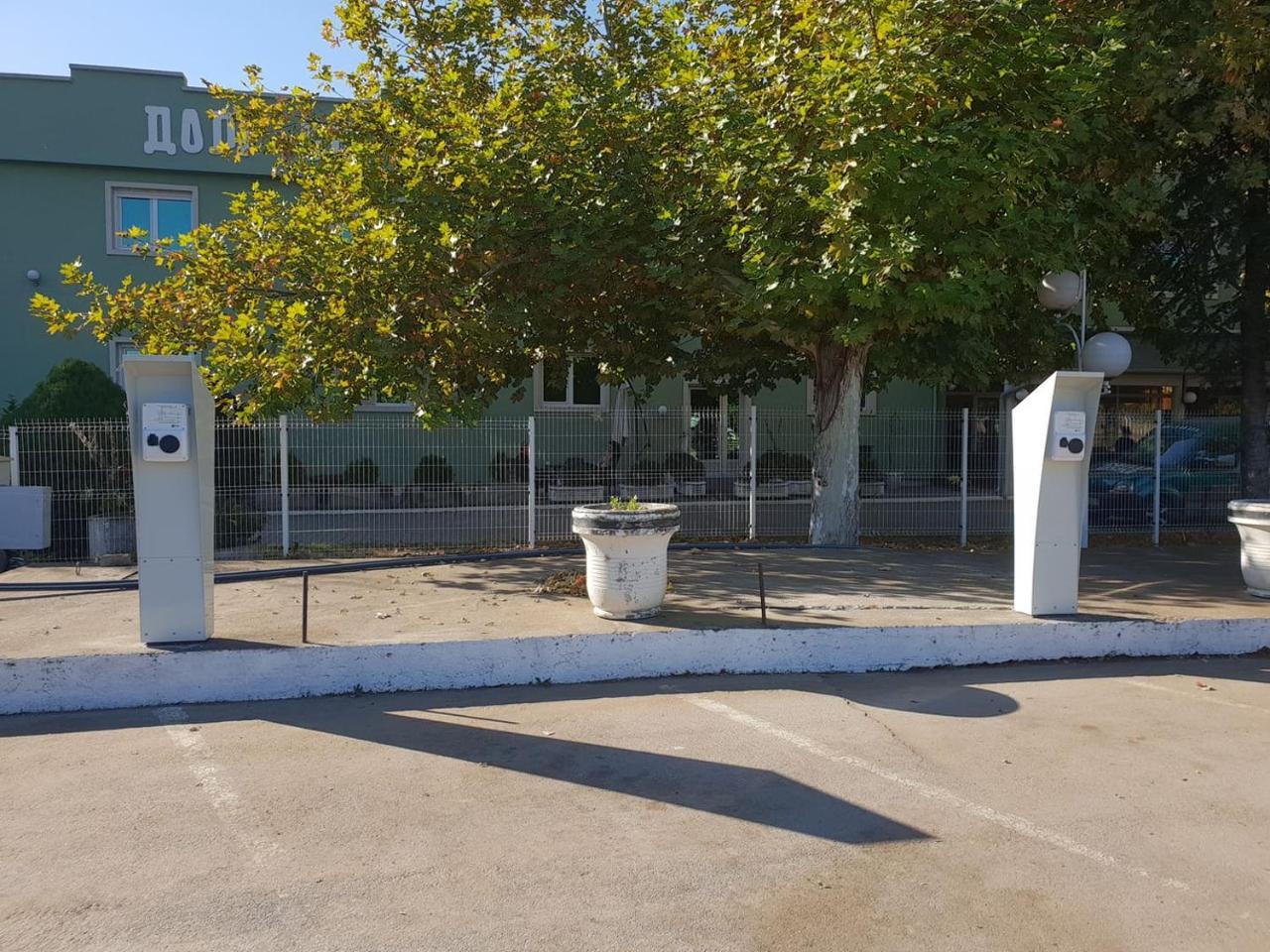 Hotel Zeleni Vir Ni Kültér fotó